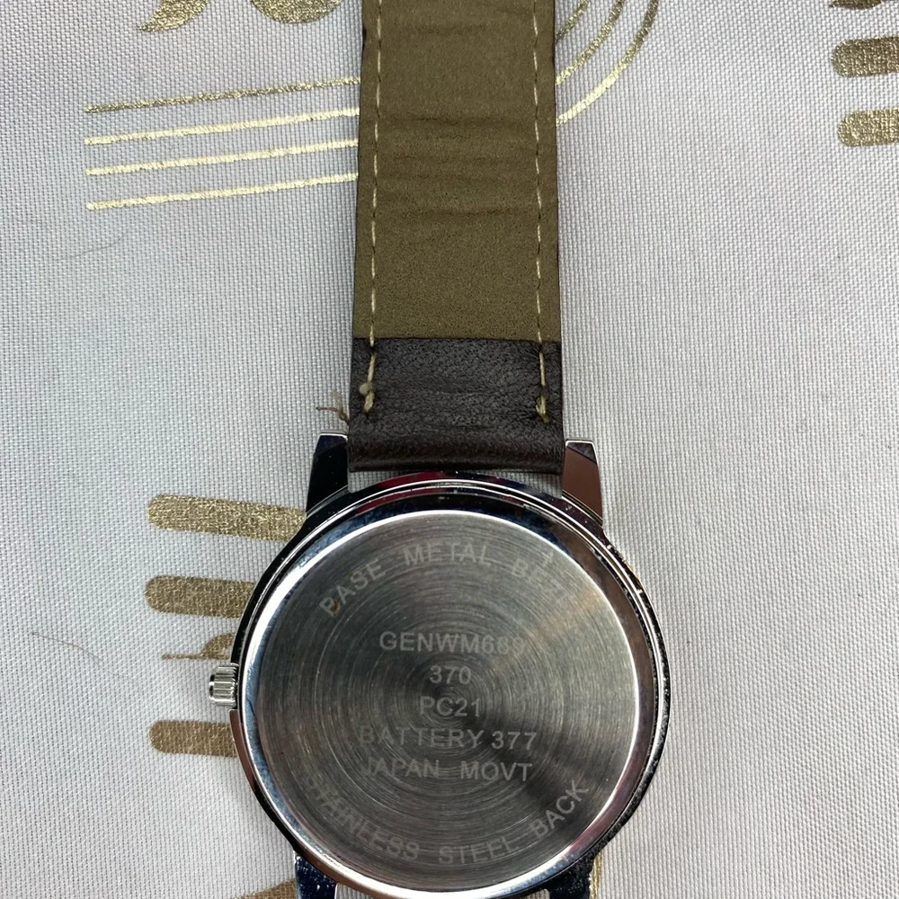 N/A stylish watch